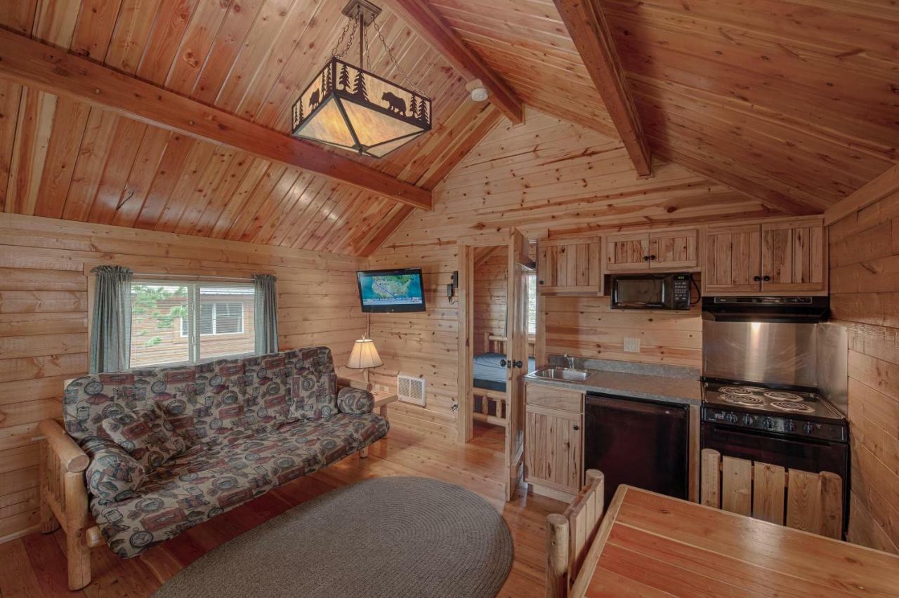 Yellowstone Grizzly Rv Park And Cabins West Yellowstone Exterior foto
